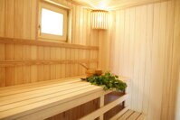Ľanový olej na saunové lavice a interiér sauny